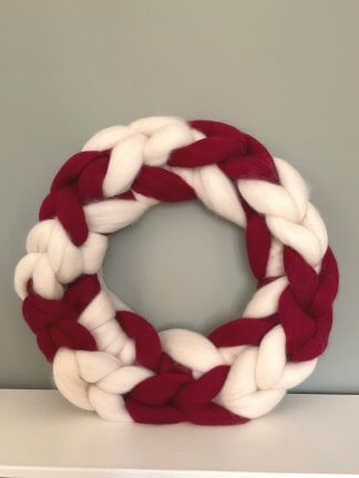 Candy Cane Chunky Crocheted Christmas Wreath Kit