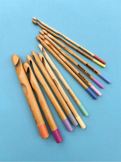 Maple Wood Crochet Hooks - Set of 7 - Image 3