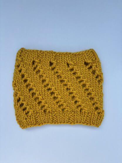Twist and Shout Cowl- Knit Kit - Image 2